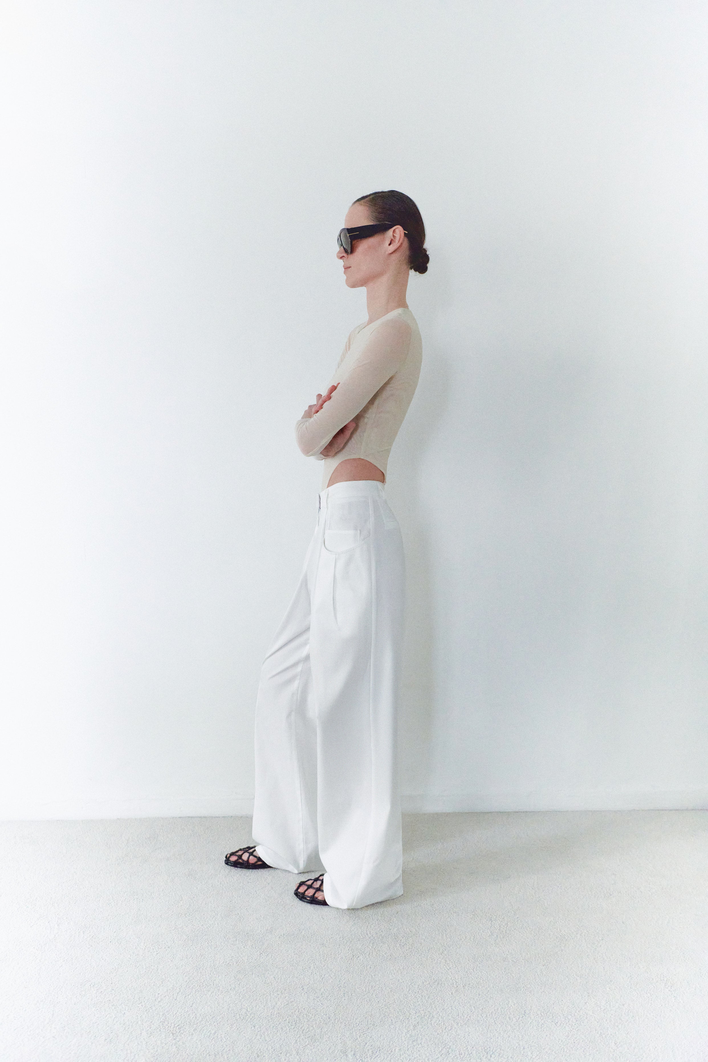 White Unisex Lightweight Gabardine Pants With Big Pockets