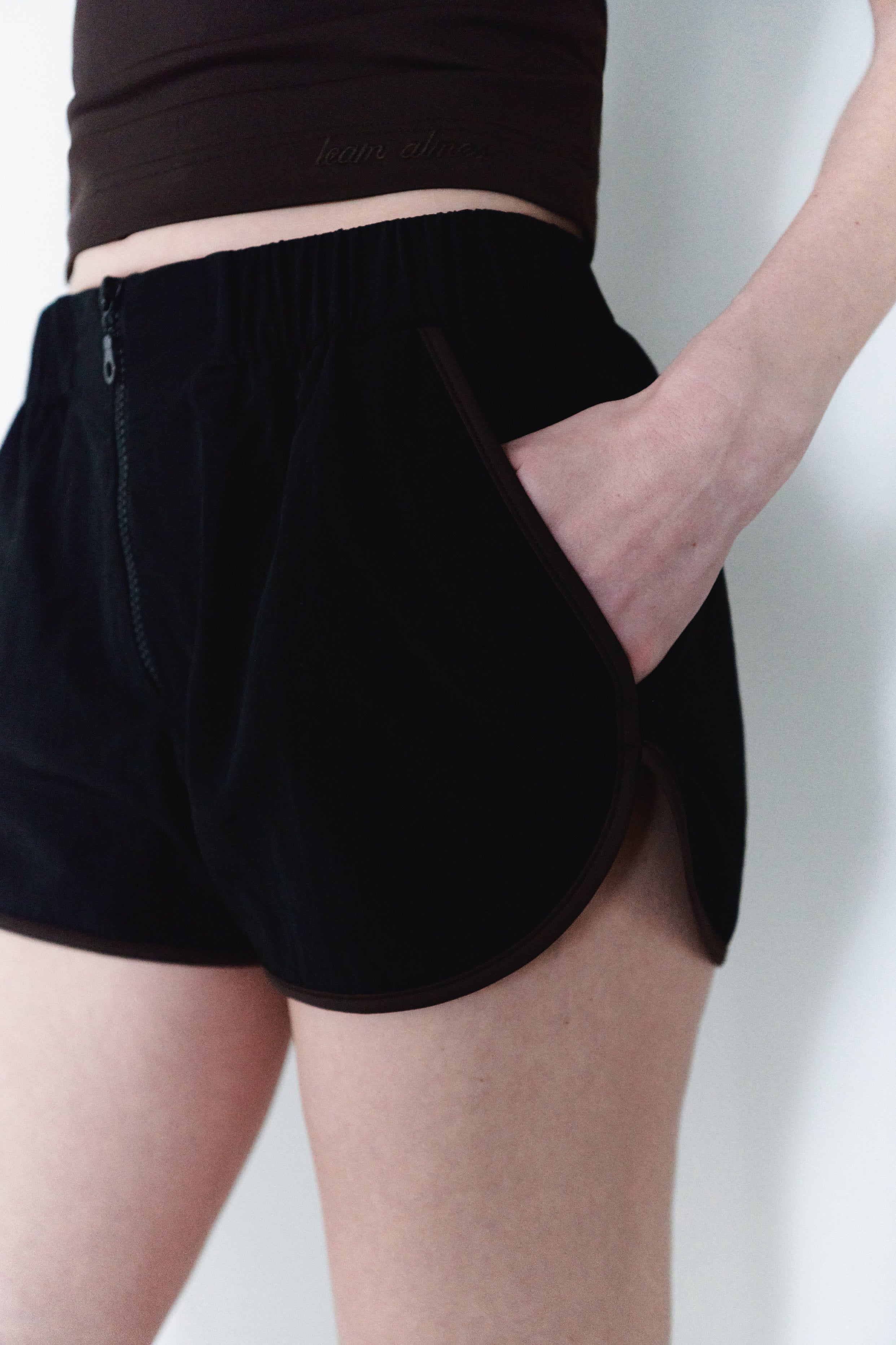 Fermuarlı Siyah Unisex Mini Şort