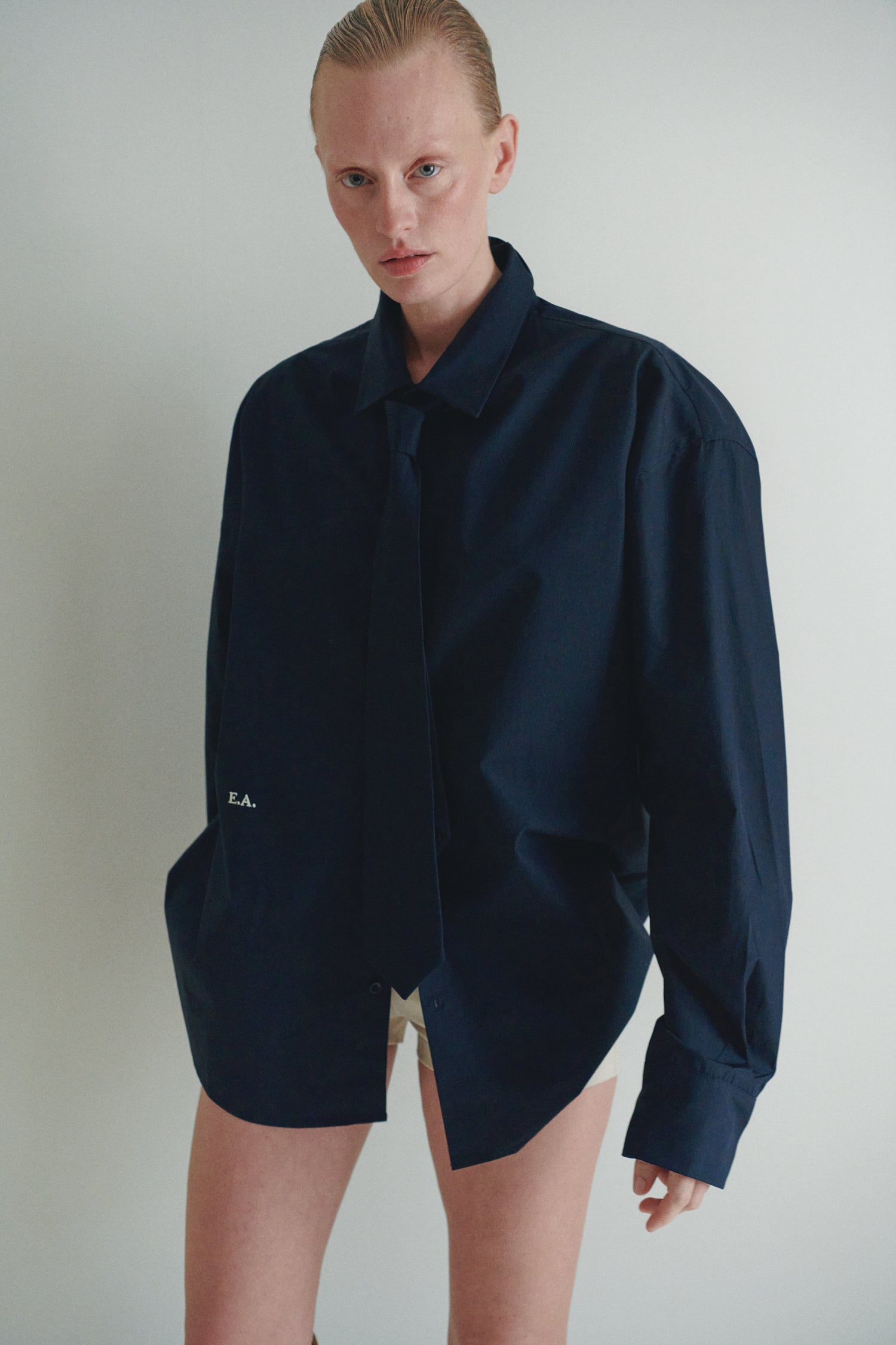 Lacivert Unisex Oversize Kravatlı Gömlek