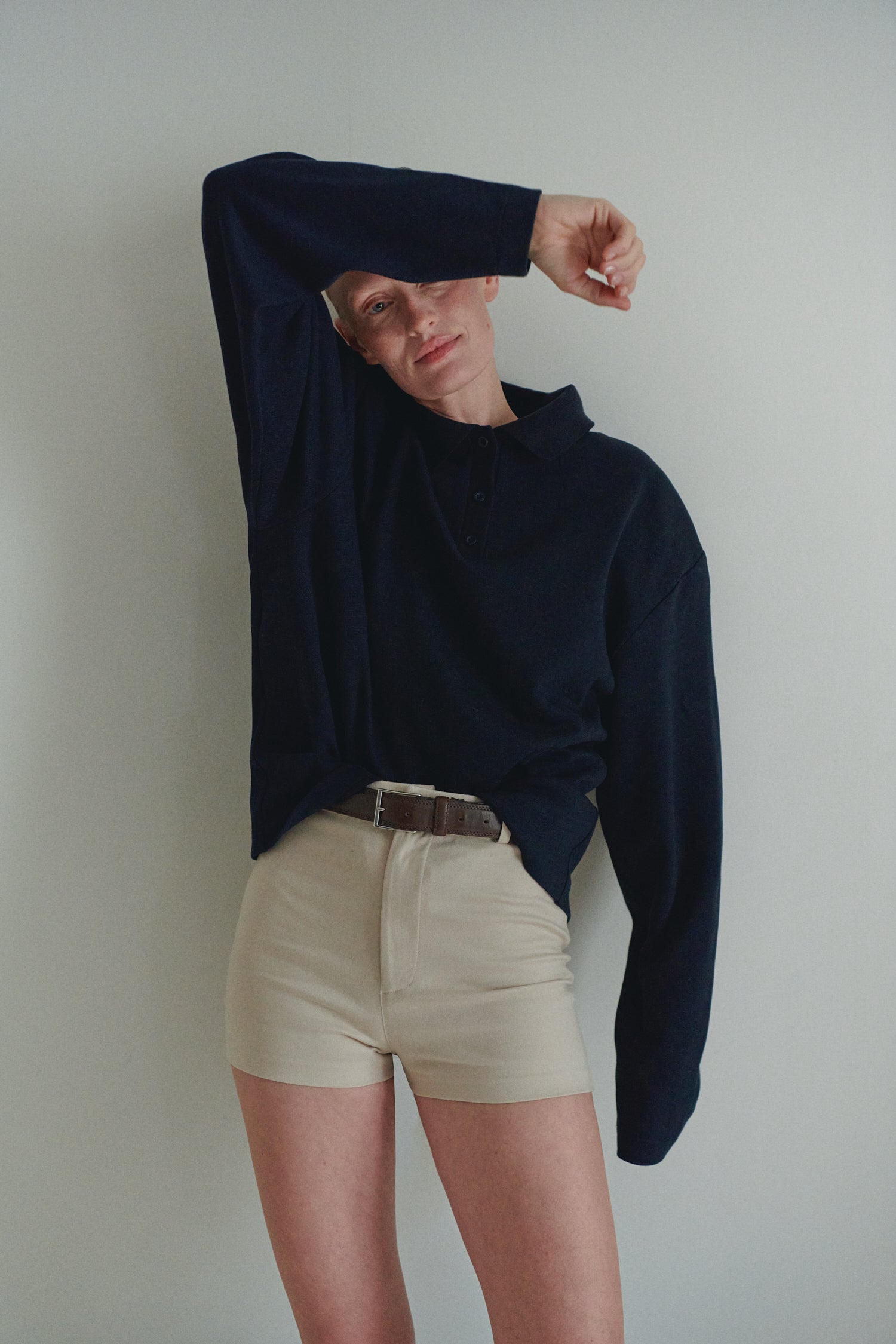 Bej Unisex Mini Şort