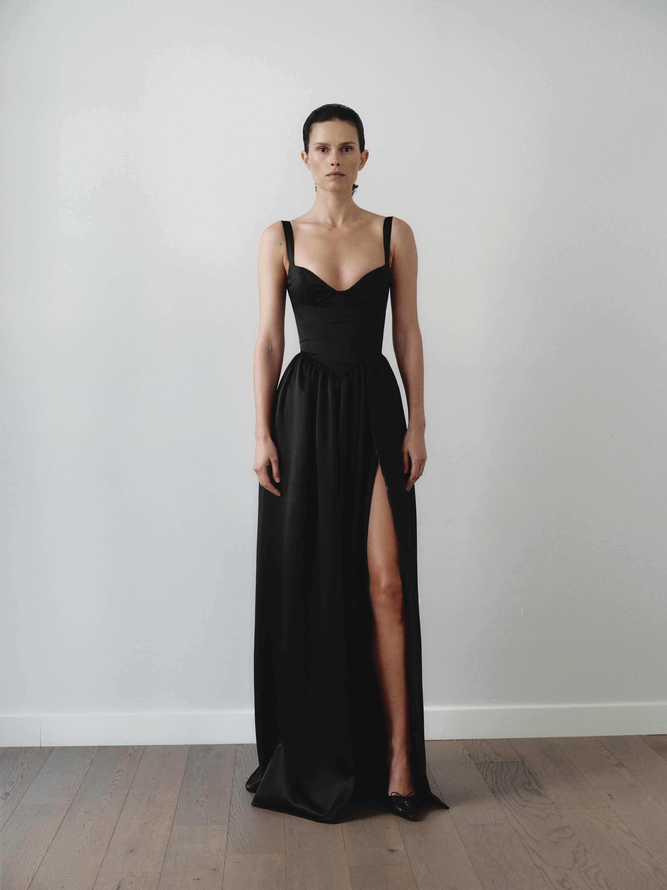 Black Maxi Dress with Side Slit and Pockets – LEAM ALMES