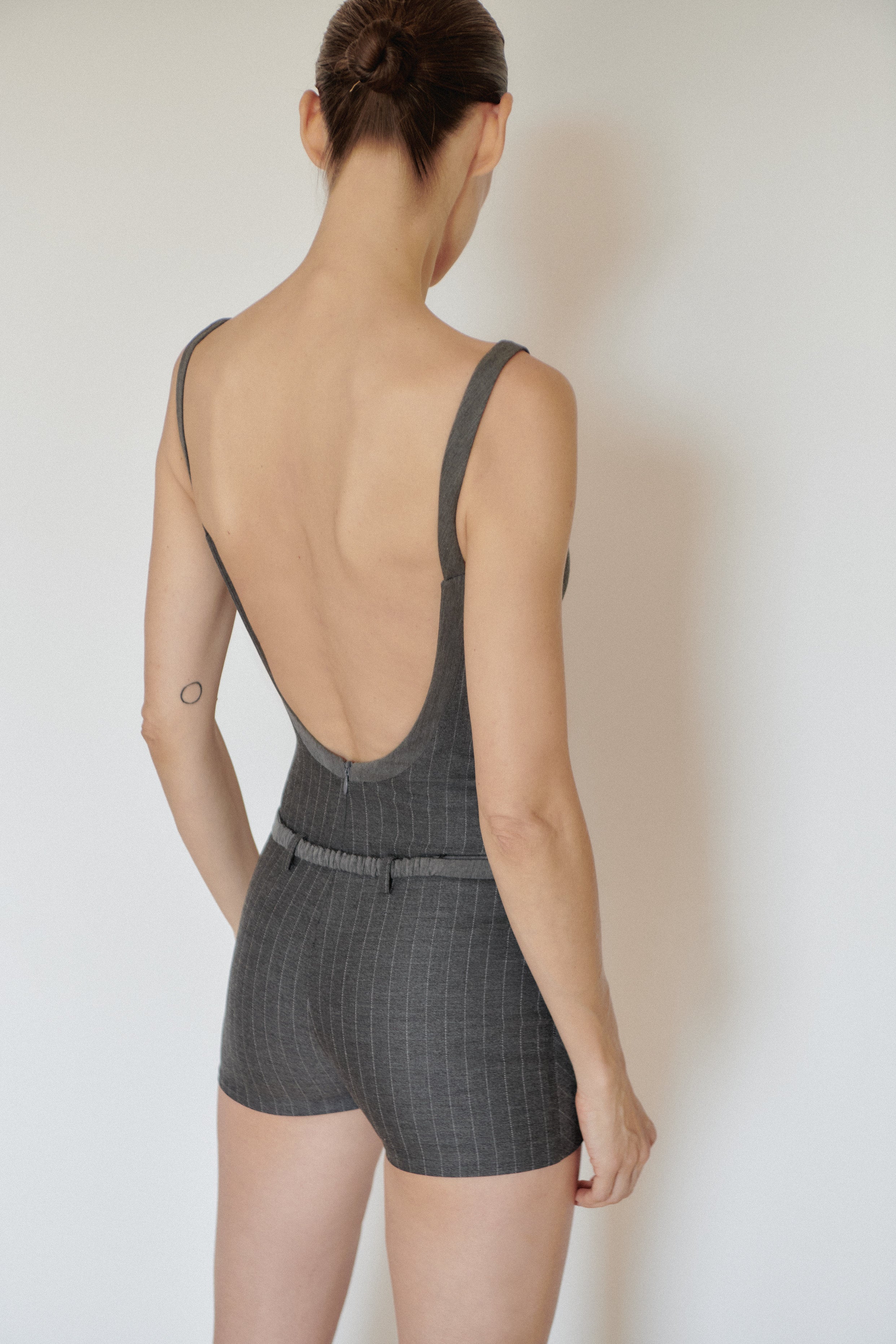 Antrachite Mini Jumpsuit with Hand-Made Accesorized Belt