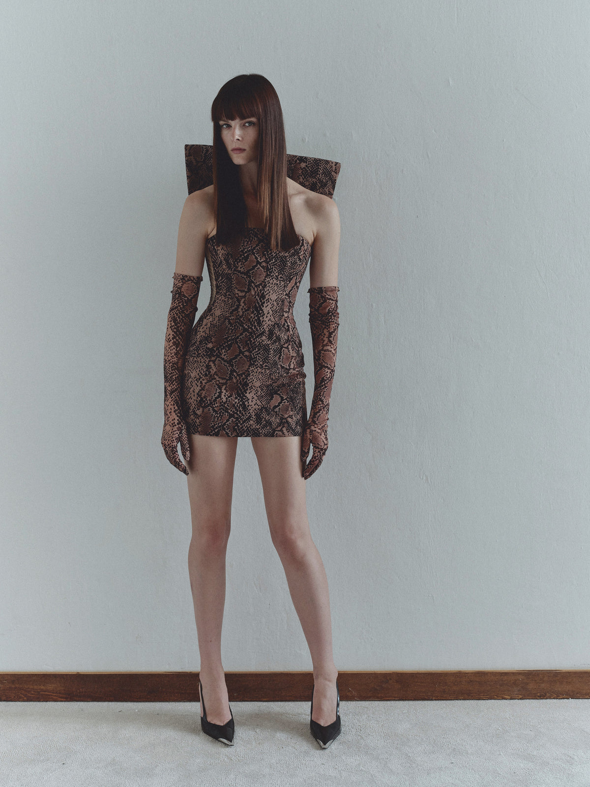 Snake Print Structure Dress with Gloves