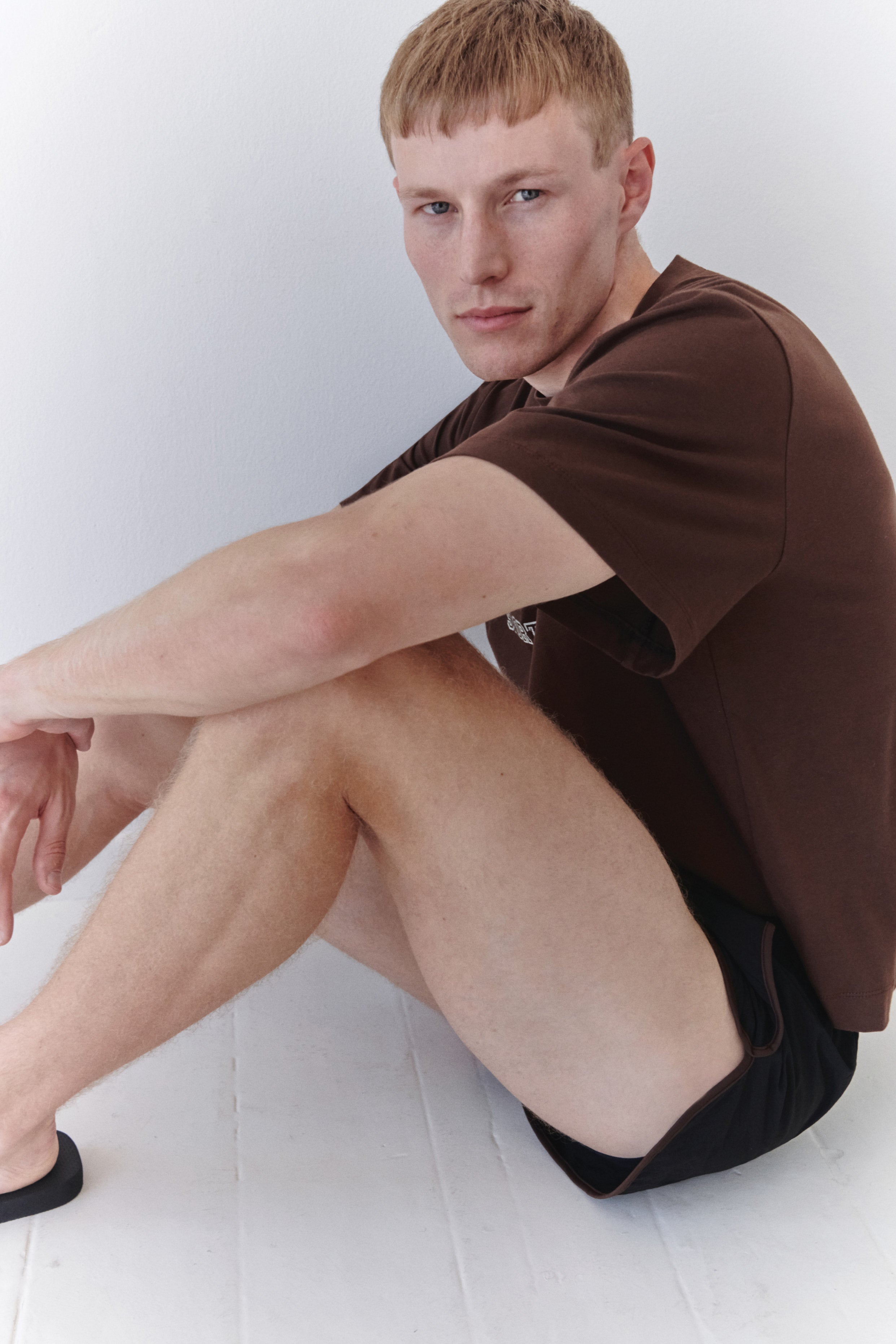 Brown Crop Logo T-shirt